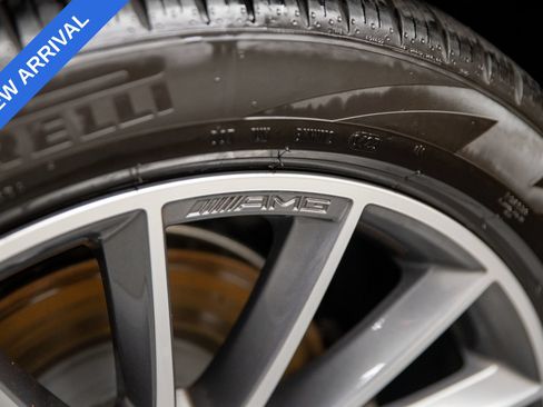 Used 2024 Mercedes-Benz GLE 350 4MATIC w/ AMG Line Exterior image 35