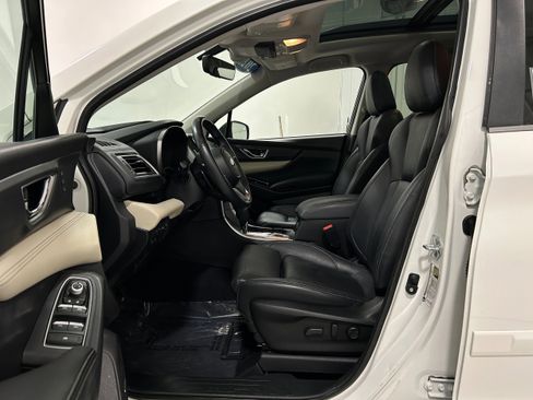 Used 2021 Subaru Ascent Limited w/ Technology Package image 4