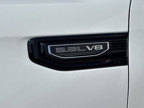 Used 2024 GMC Sierra 1500 Elevation w/ Elevation Premium Package image 13