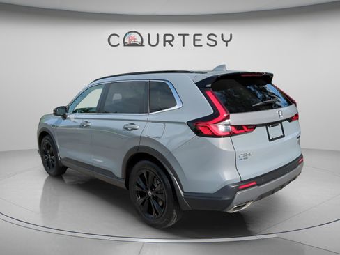 Used 2023 Honda CR-V Sport Touring image 5