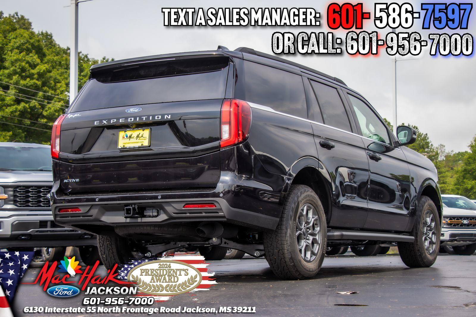 Used 2026 Ford Expedition Active RWD image 5