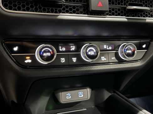 New 2026 Honda HR-V EX-L image 12