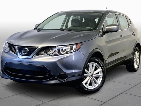 Used 2019 Nissan Rogue Sport S w/ Appearance Package image 1