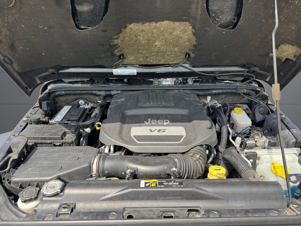 Used 2018 Jeep Wrangler Unlimited Rubicon AWD/4WD image 20