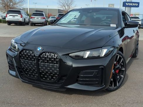 Used 2026 BMW 430i Coupe w/ M Sport Package RWD image 3