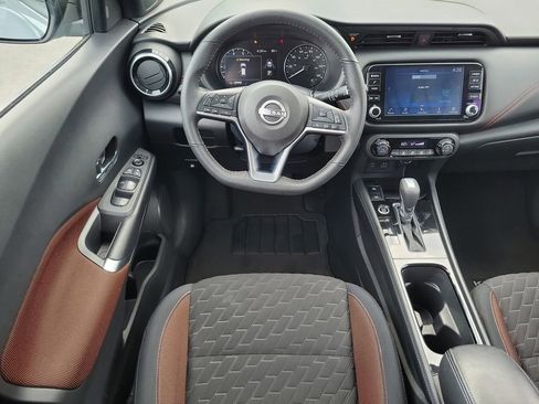 Used 2023 Nissan Kicks SR FWD image 13