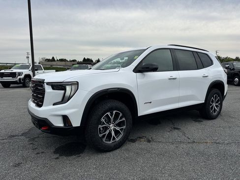 New 2026 GMC Acadia AT4 w/ Luxury Package image 2