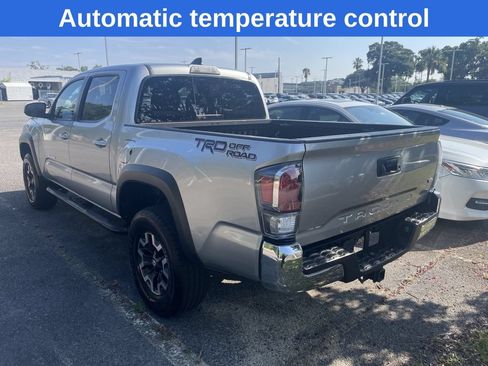 Used 2022 Toyota Tacoma TRD Off-Road RWD image 4