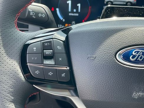 New 2026 Ford Explorer ST-Line AWD/4WD image 15