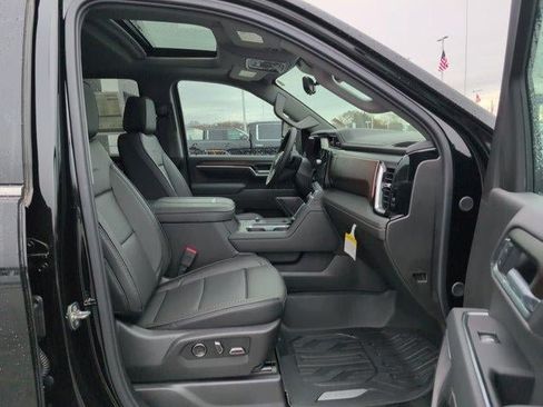 New 2026 GMC Sierra 2500 Denali w/ Denali Reserve Package AWD/4WD image 33