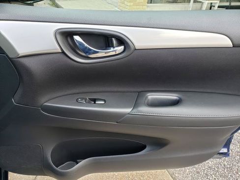 Used 2019 Nissan Sentra S FWD image 18
