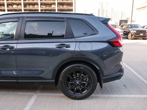 Used 2025 Honda CR-V Sport-L image 8