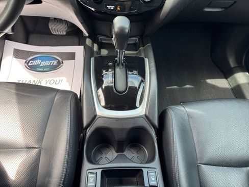 Used 2015 Nissan Rogue SL AWD/4WD image 12