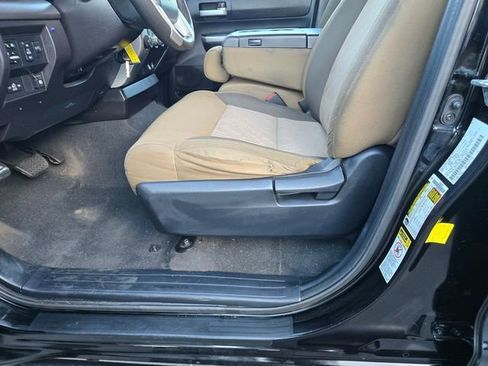 Used 2015 Toyota Tundra SR5 w/ TRD Off Road Package AWD/4WD image 19