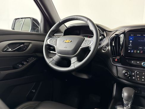 Used 2023 Chevrolet Traverse LT w/ LPO, Floor Liner Package FWD image 26