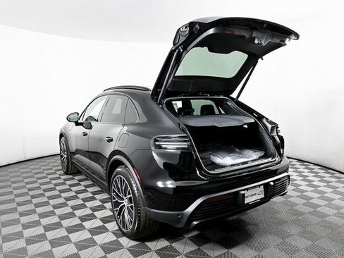 New 2025 Porsche Macan 4S Electric image 36