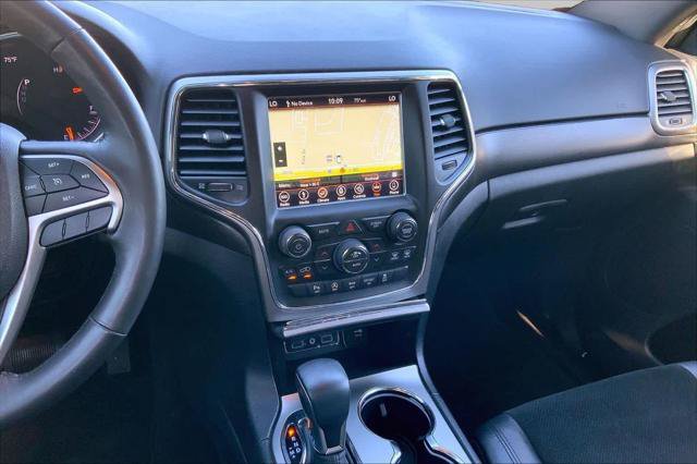 Certified 2018 Jeep Grand Cherokee Altitude AWD/4WD image 7