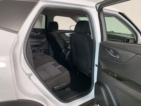 Used 2025 Chevrolet Blazer LT image 35