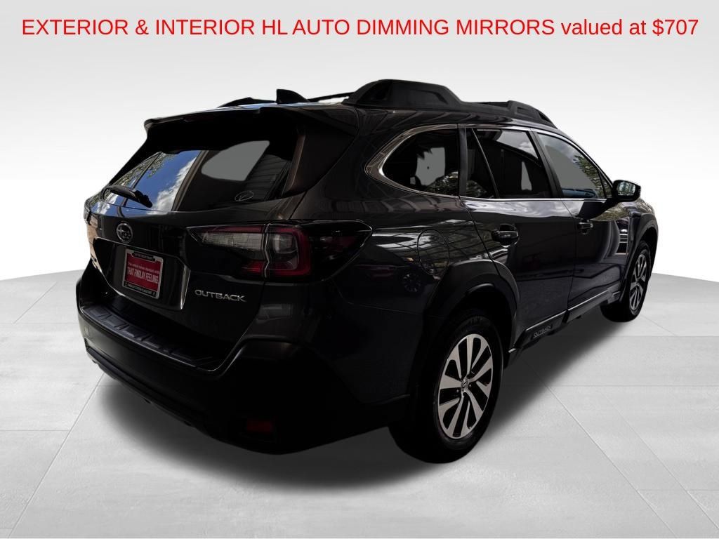 Used 2024 Subaru Outback Premium AWD/4WD image 7