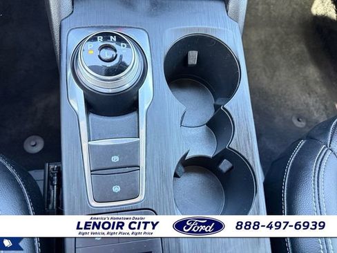 Certified 2020 Ford Escape SE Sport image 28