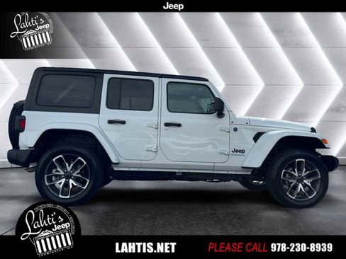 Used 2024 Jeep Wrangler Sport S w/ Convenience Group image 6