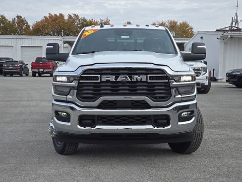 New 2026 RAM 3500 Tradesman AWD/4WD image 2