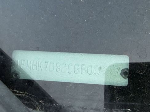 Used 2012 Ford Explorer XLT image 5