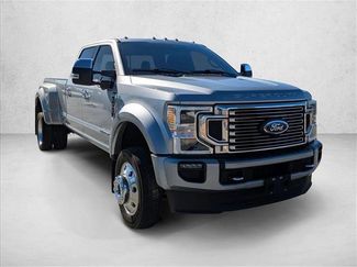 Used 2022 Ford F450 Platinum w/ FX4 Off-Road Package video 3