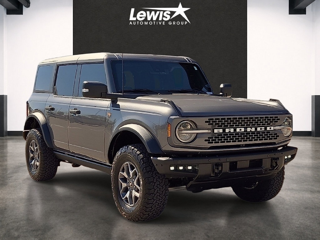 Used 2024 Ford Bronco Badlands AWD/4WD image 6