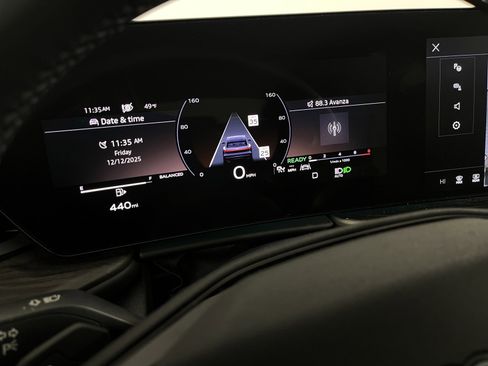 Used 2025 Audi Q5 Premium Plus w/ Premium Plus image 18