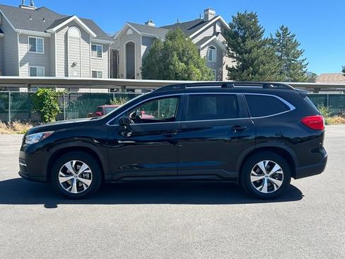 Used 2022 Subaru Ascent Premium w/ Convenience Package AWD/4WD image 7