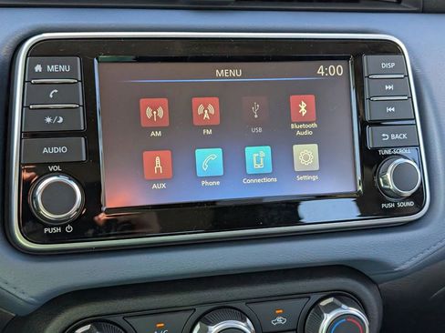 New 2025 Nissan Versa SV w/ Trunk Package FWD image 22