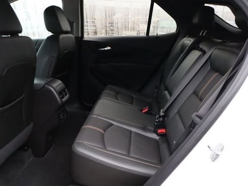 Used 2024 Chevrolet Equinox Premier image 40