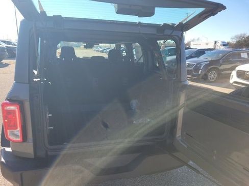 New 2025 Ford Bronco 4-Door image 26