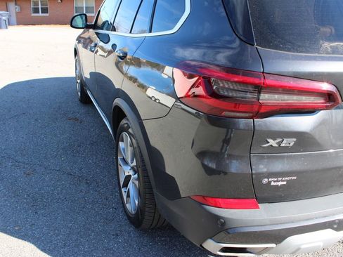 Used 2023 BMW X5 xDrive40i w/ Premium Package image 44