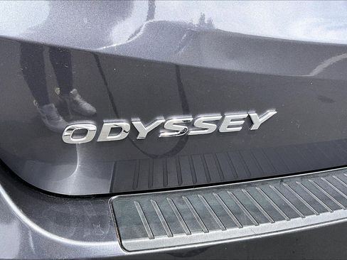 Used 2019 Honda Odyssey EX image 32
