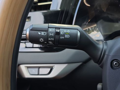 Used 2024 Lexus RX 350 Premium w/ Accessory Package (Z1) FWD image 27