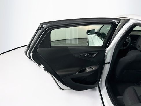 Used 2022 Chevrolet Malibu LT FWD image 26