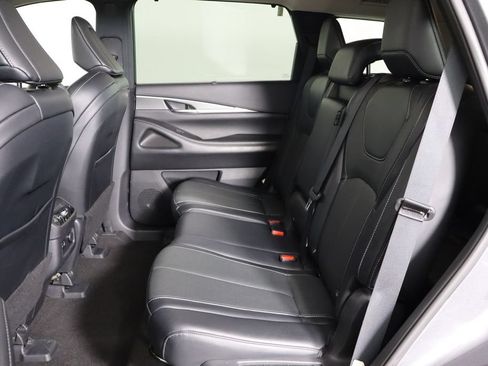 Used 2023 INFINITI QX60 Luxe w/ Cargo Package AWD/4WD image 16
