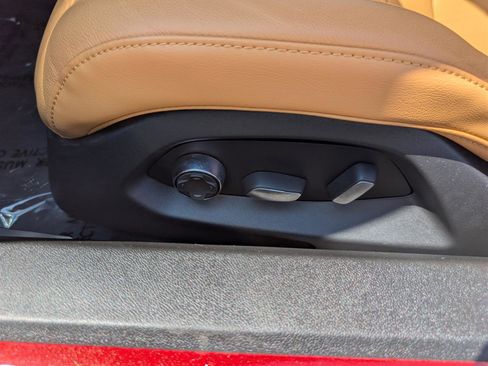 Used 2023 Chevrolet Corvette 2LT w/ Chrome Exterior Badge Package image 19