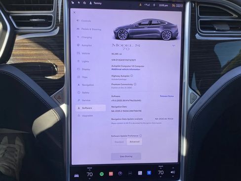 Used 2016 Tesla Model S 70 image 10