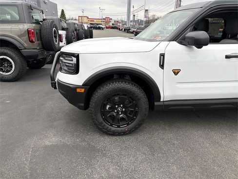 New 2025 Ford Bronco Sport Badlands w/ Sasquatch Badlands Package image 9