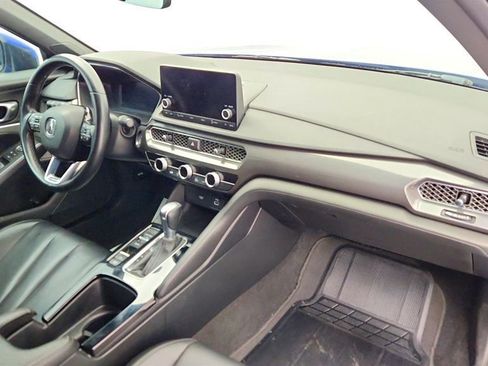 Used 2023 Acura Integra A-Spec image 25