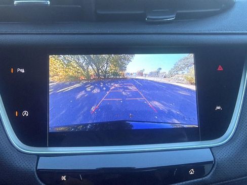 Used 2024 Cadillac XT6 Luxury w/ LPO, Floor Liner Package image 40