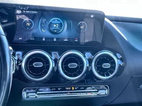 Used 2023 Mercedes-Benz GLA 250 4MATIC image 18