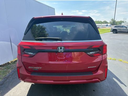 Used 2025 Honda Odyssey Sport-L image 10