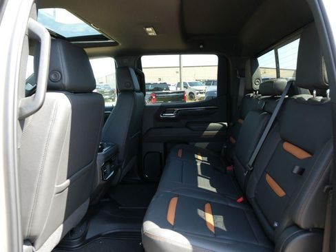 New 2026 GMC Sierra 1500 AT4 w/ AT4 Premium Package AWD/4WD image 14