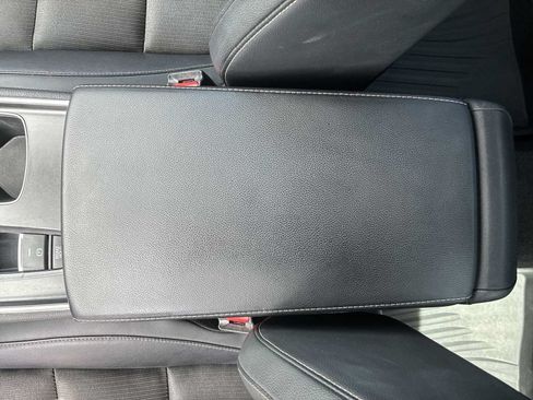 Used 2018 Honda Accord Sport image 21