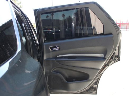 Used 2019 Dodge Durango R/T w/ Blacktop Package RWD image 10