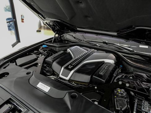 Used 2024 Rolls-Royce Ghost image 66